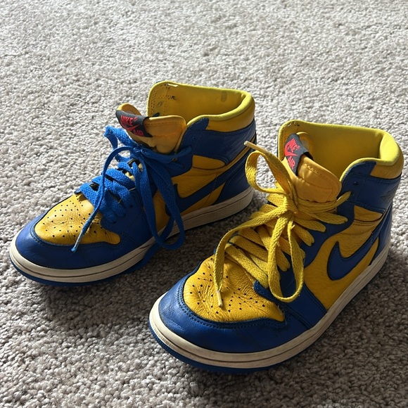 Air Jordan 1 high “reverse Laney” women’s size 6 - Picture 2 of 6